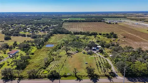 21552 E State Road 64 Bradenton FL 34212