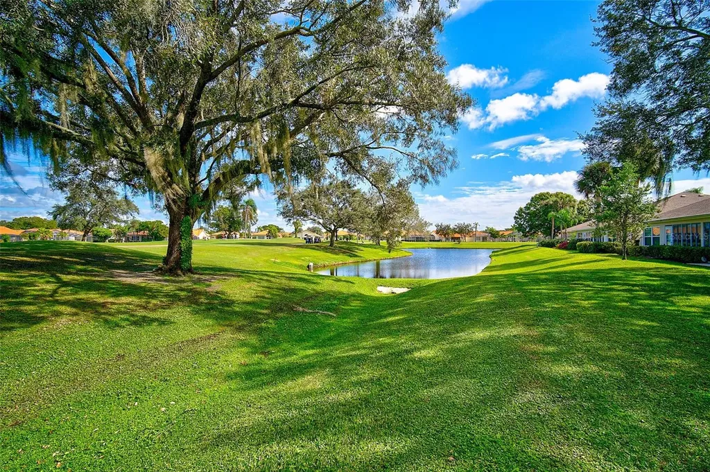 4706 Sand Trap Street Circle E Bradenton FL 34203