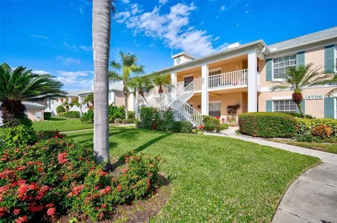 4706 Sand Trap Street Circle E Bradenton FL 34203