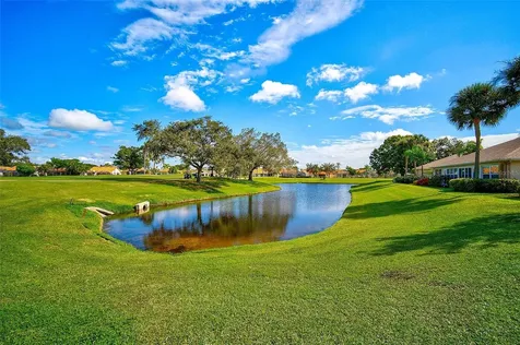 4706 Sand Trap Street Circle E Bradenton FL 34203