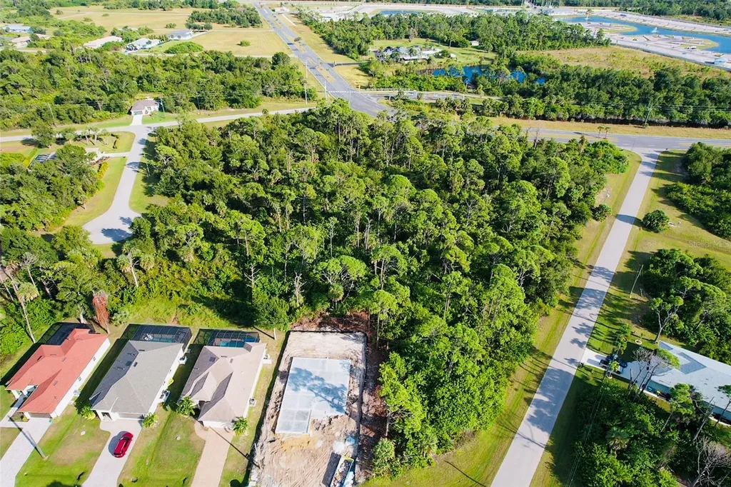 102 Antilla Drive Rotonda West FL 33947