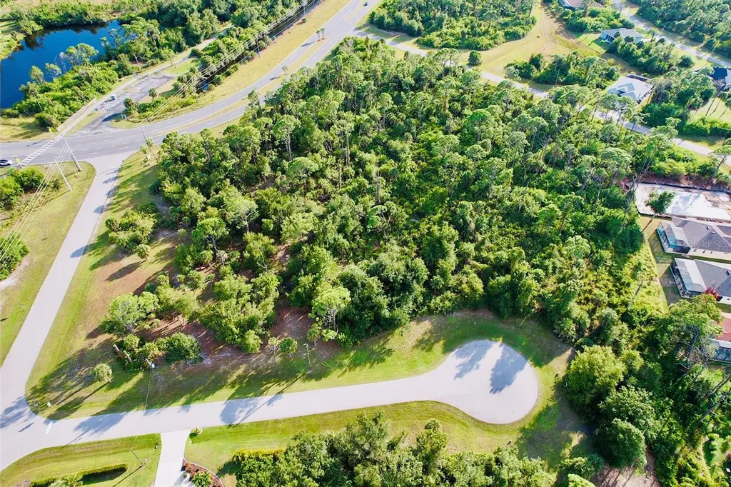102 Antilla Drive Rotonda West FL 33947