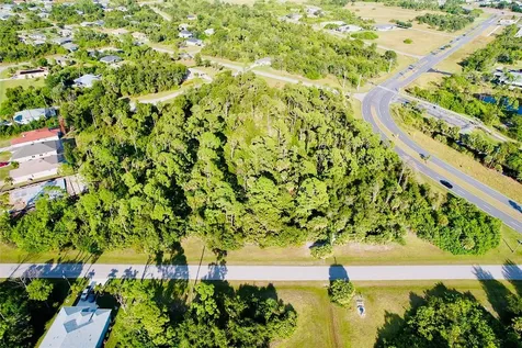 102 Antilla Drive Rotonda West FL 33947