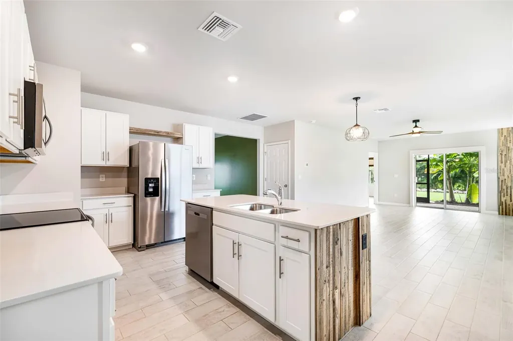 2788 Star Coral Drive North Fort Myers FL 33903