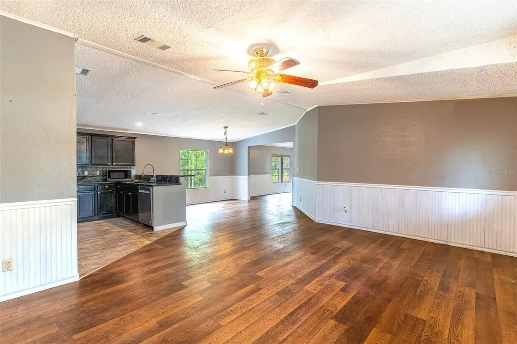 17822 Commonwealth Avenue N Polk City FL 33868