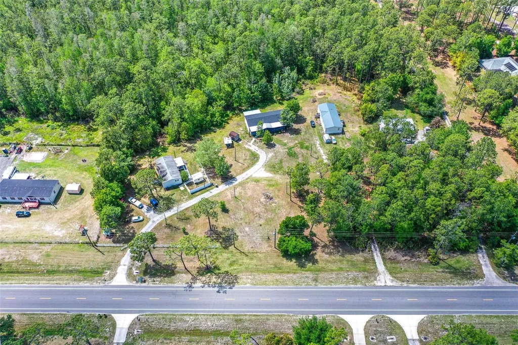 17822 Commonwealth Avenue N Polk City FL 33868