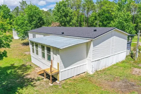 17822 Commonwealth Avenue N Polk City FL 33868