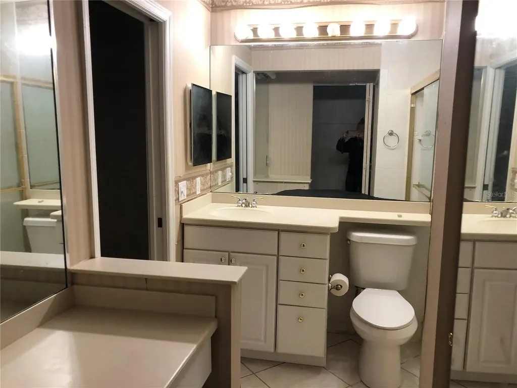 Tampa FL 33615