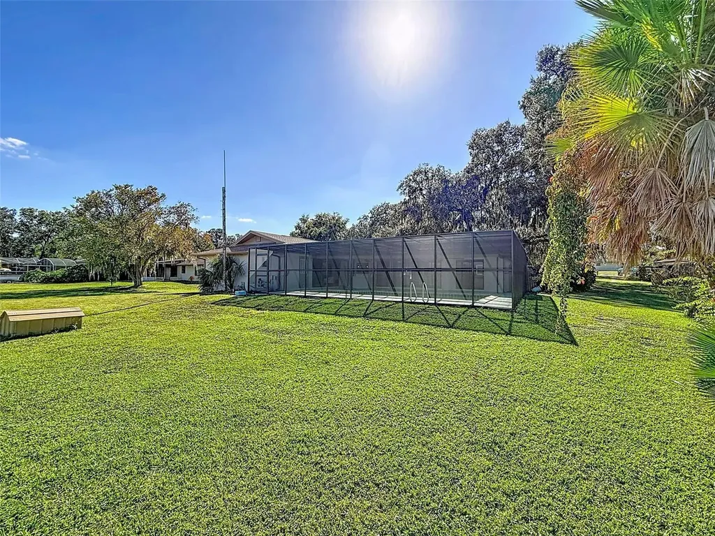 9891 County Road 114b Wildwood FL 34785