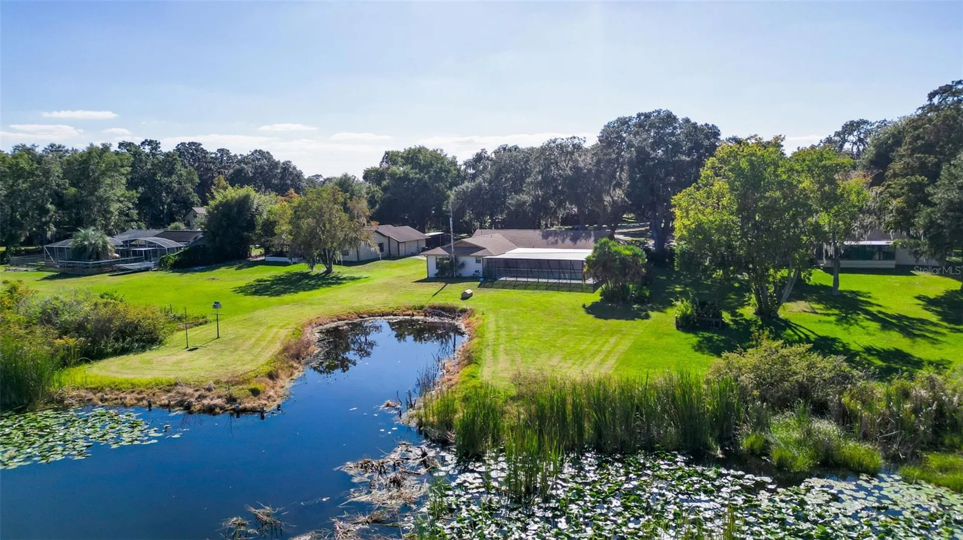 9891 County Road 114b Wildwood FL 34785