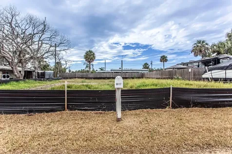 6813 Garden Drive New Port Richey FL 34652