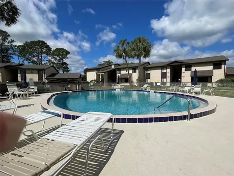 695 Midway Drive Ocala FL 34472