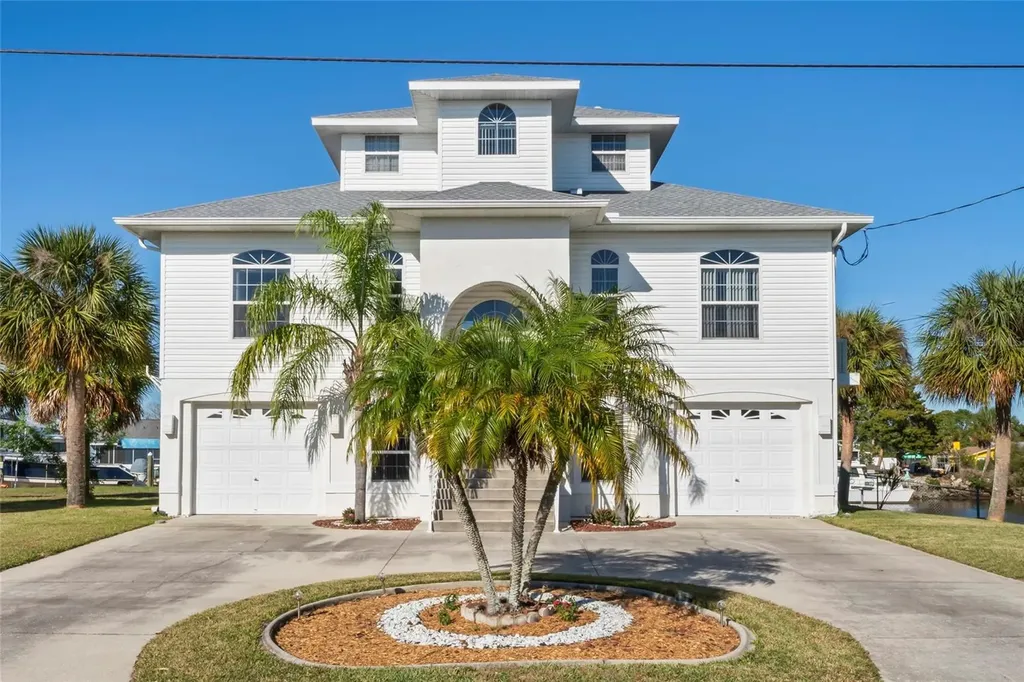 3459 Flamingo Boulevard Hernando Beach FL 34607