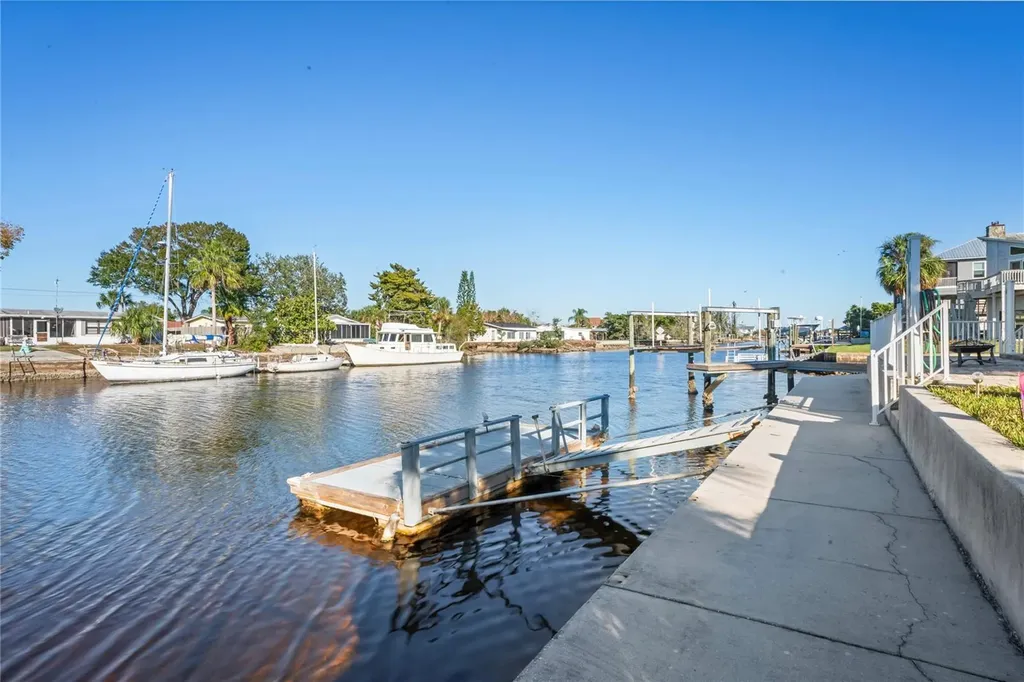 3459 Flamingo Boulevard Hernando Beach FL 34607