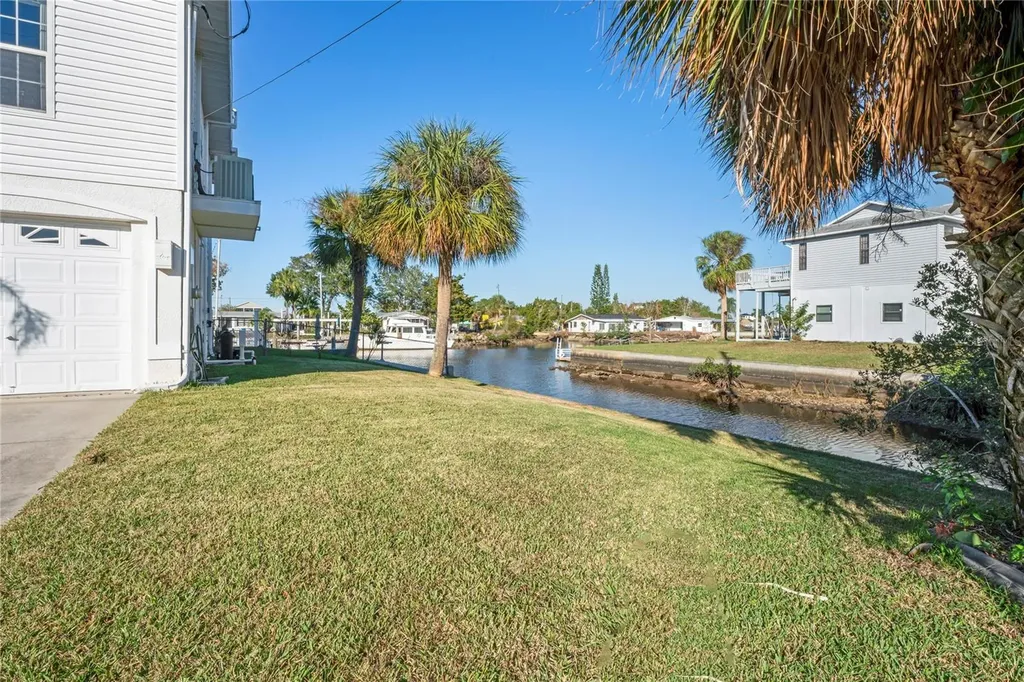 3459 Flamingo Boulevard Hernando Beach FL 34607