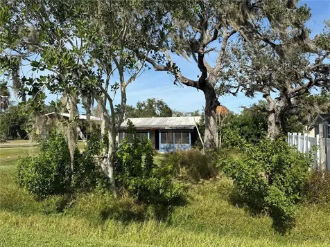 916 Piney Point Road Palmetto FL 34221