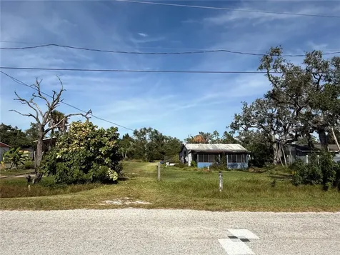 916 Piney Point Road Palmetto FL 34221
