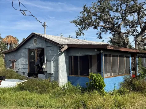 916 Piney Point Road Palmetto FL 34221