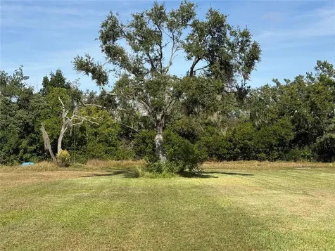 916 Piney Point Road Palmetto FL 34221