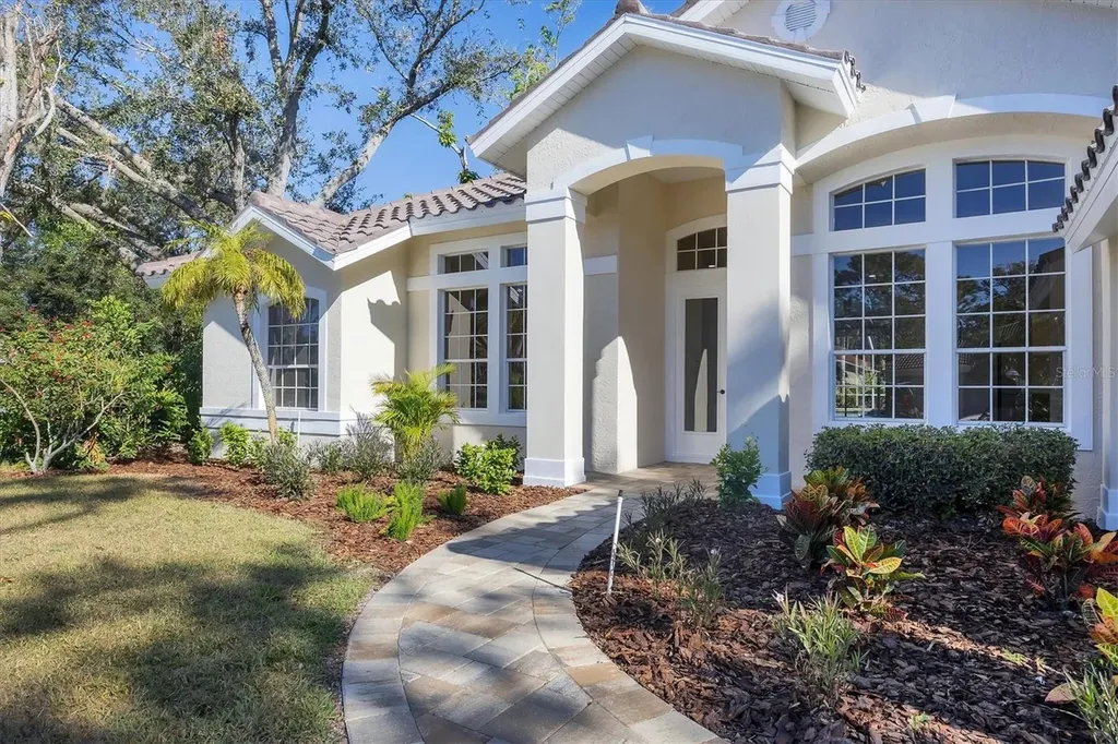6615 Hunter Combe Crossing University Park FL 34201