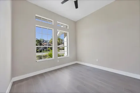 6615 Hunter Combe Crossing University Park FL 34201