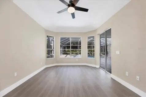 6615 Hunter Combe Crossing University Park FL 34201
