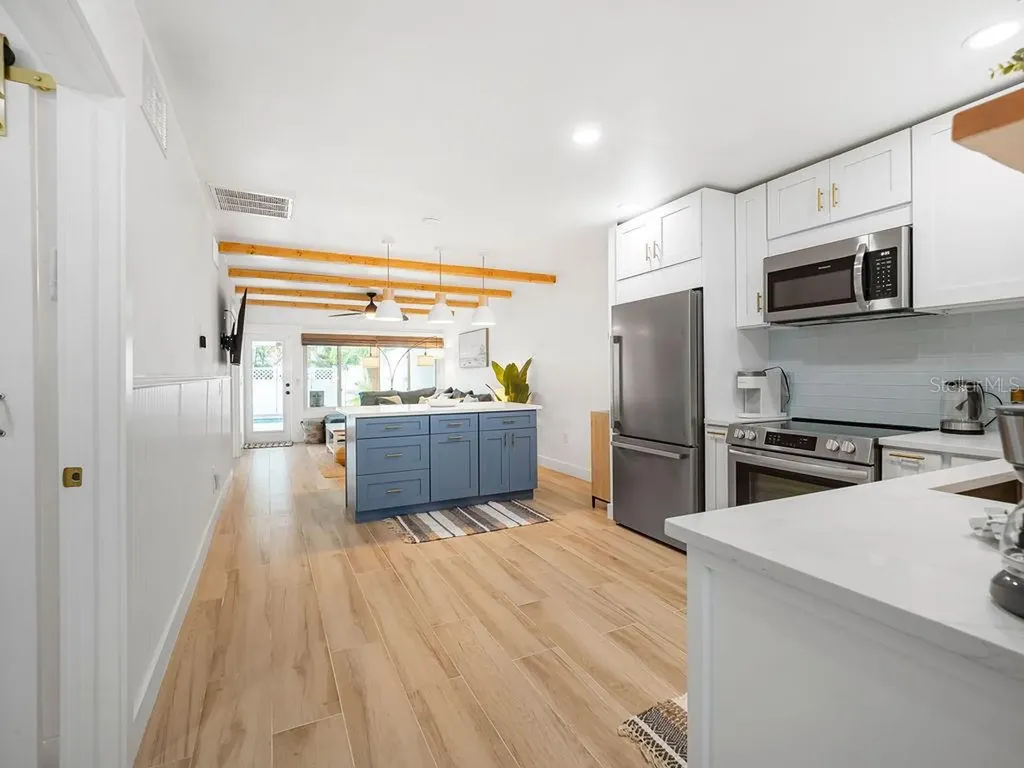 449 63rd Street Holmes Beach FL 34217