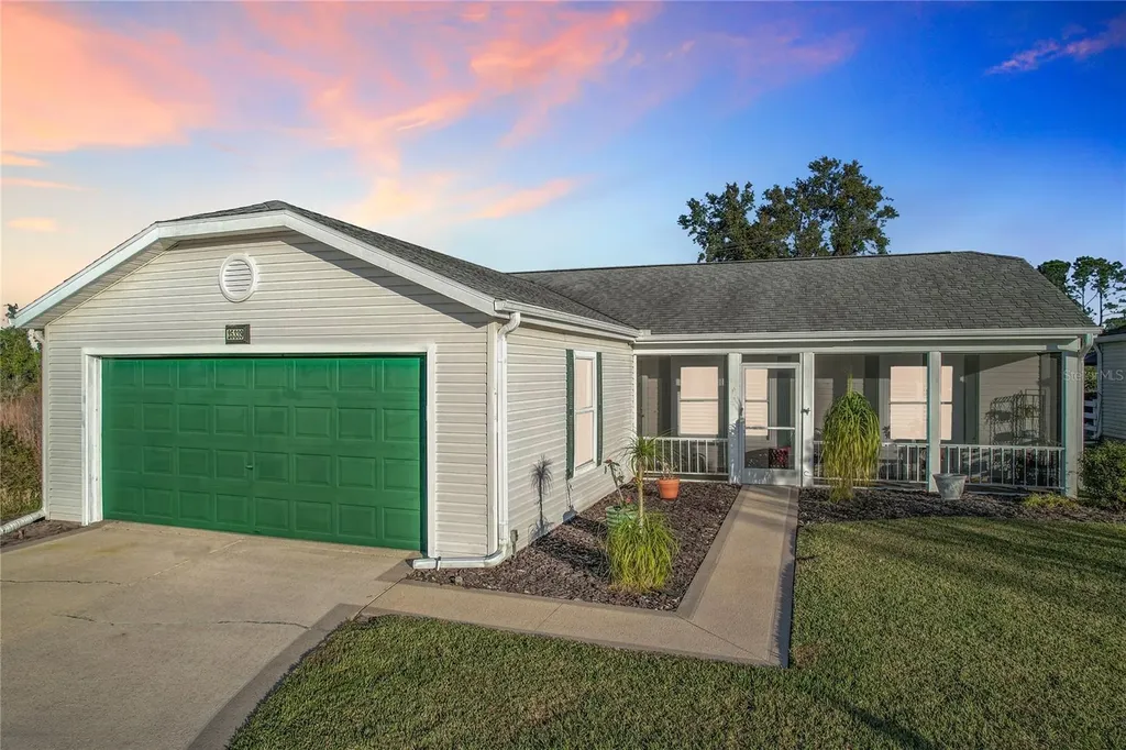 25339 Hibiscus Street Leesburg FL 34748