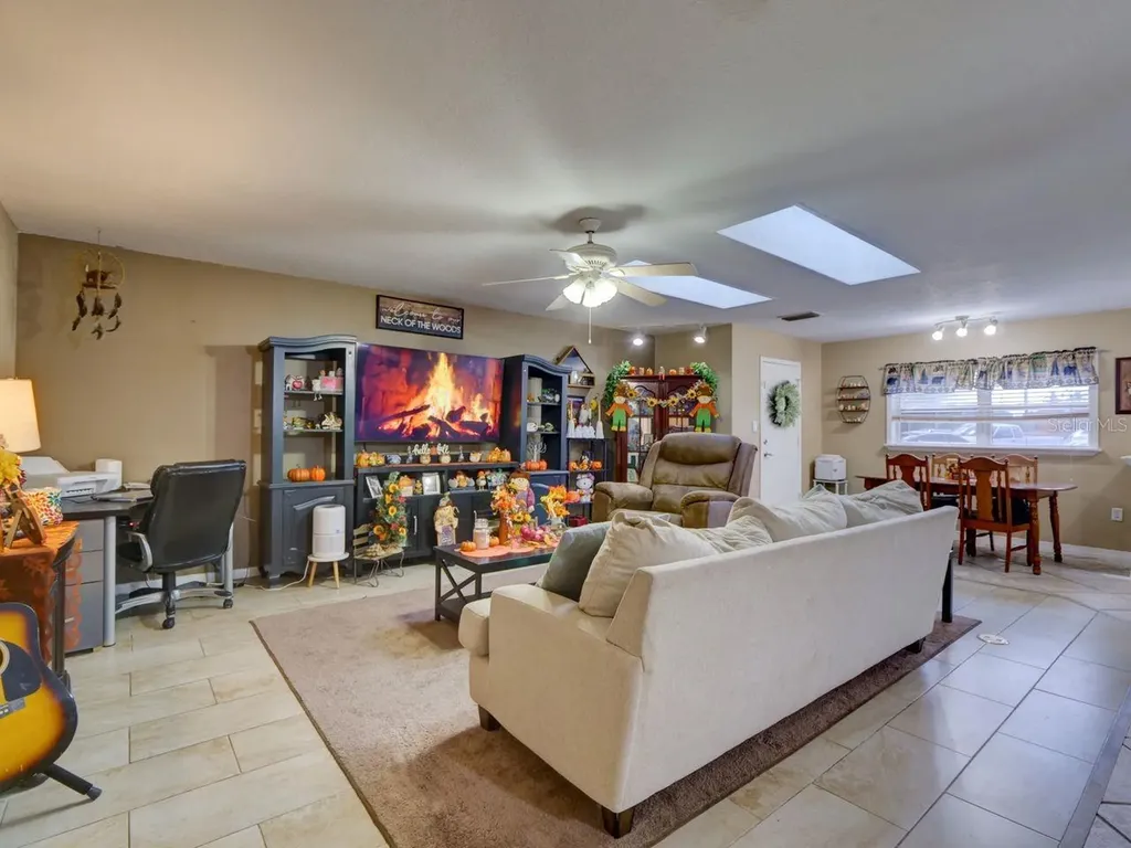 31126 Prestwick Avenue Sorrento FL 32776
