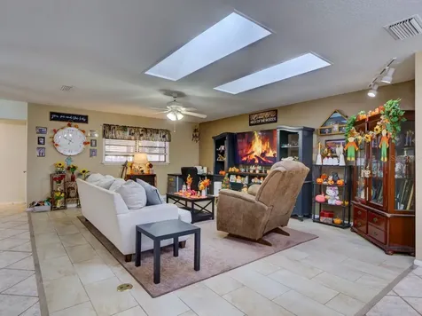 31126 Prestwick Avenue Sorrento FL 32776