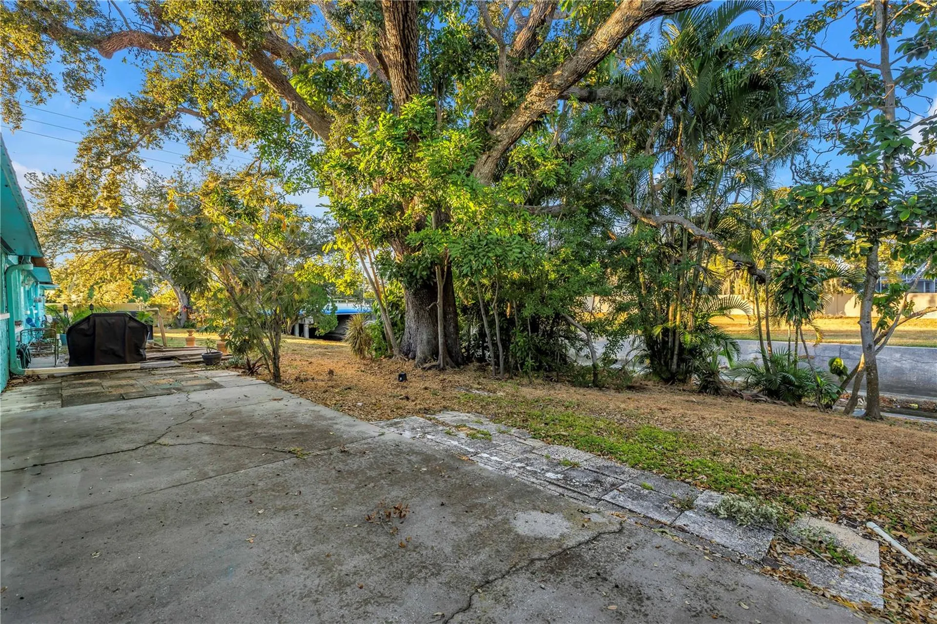 7081 Lafayette N Pinellas Park FL 33781