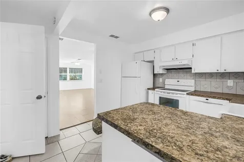 7081 Lafayette N Pinellas Park FL 33781