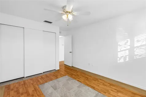 7081 Lafayette N Pinellas Park FL 33781
