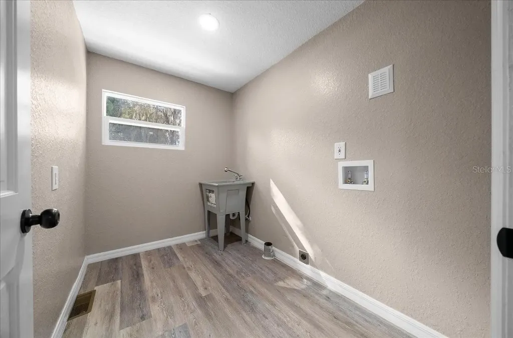 339 SW 83rd Street Ocala FL 34476