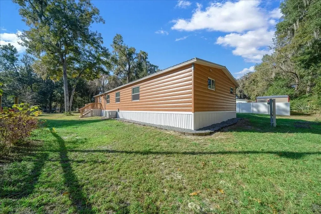 339 SW 83rd Street Ocala FL 34476