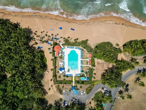 5101 Rio Mar Village Rio Grande PR 00745