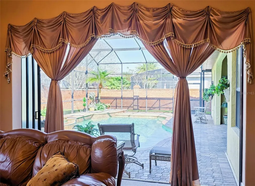 4866 Keeneland Circle Orlando FL 32819