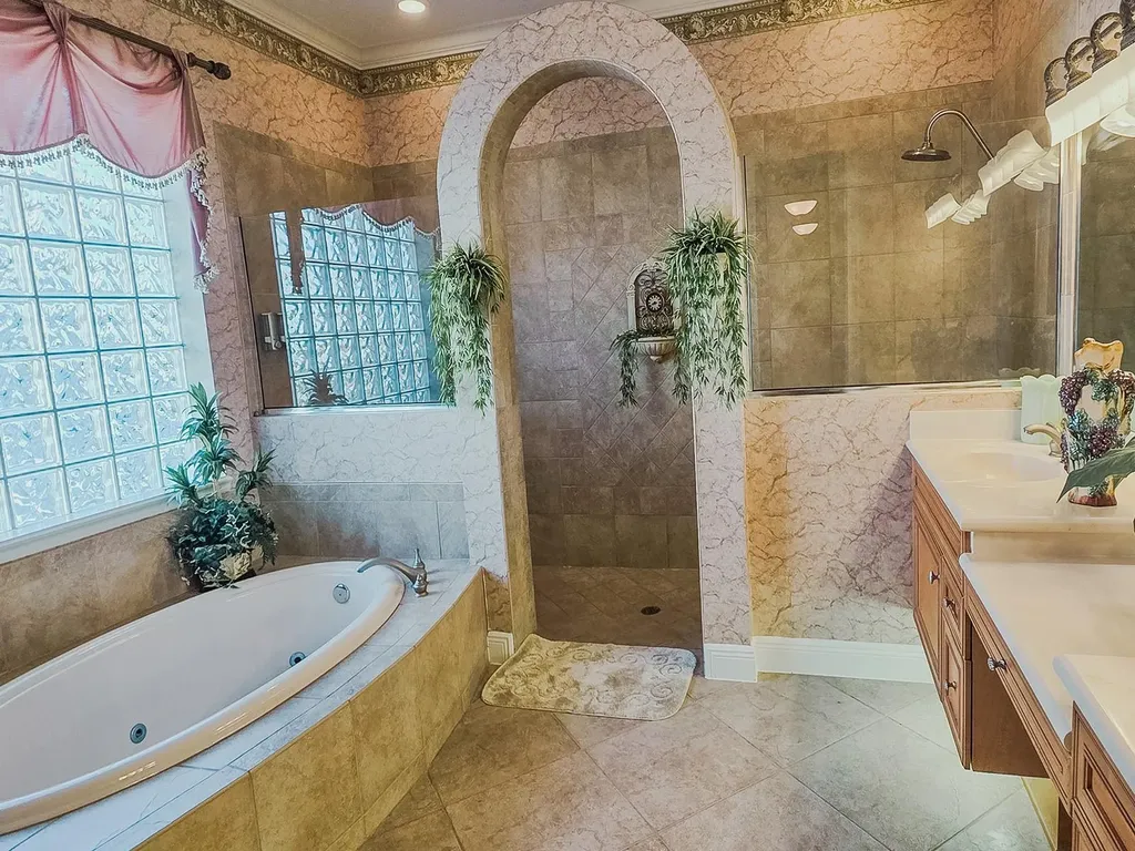 4866 Keeneland Circle Orlando FL 32819