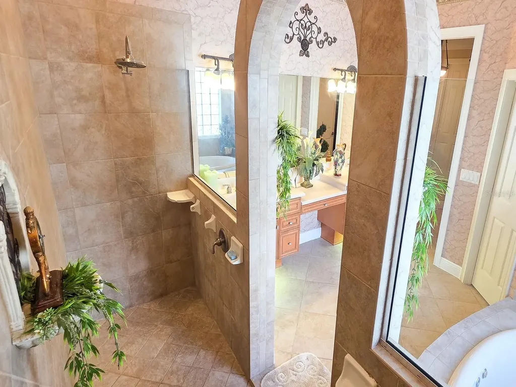 4866 Keeneland Circle Orlando FL 32819