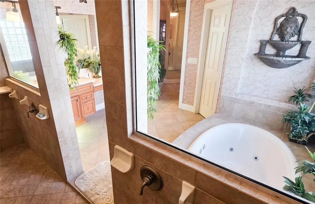4866 Keeneland Circle Orlando FL 32819