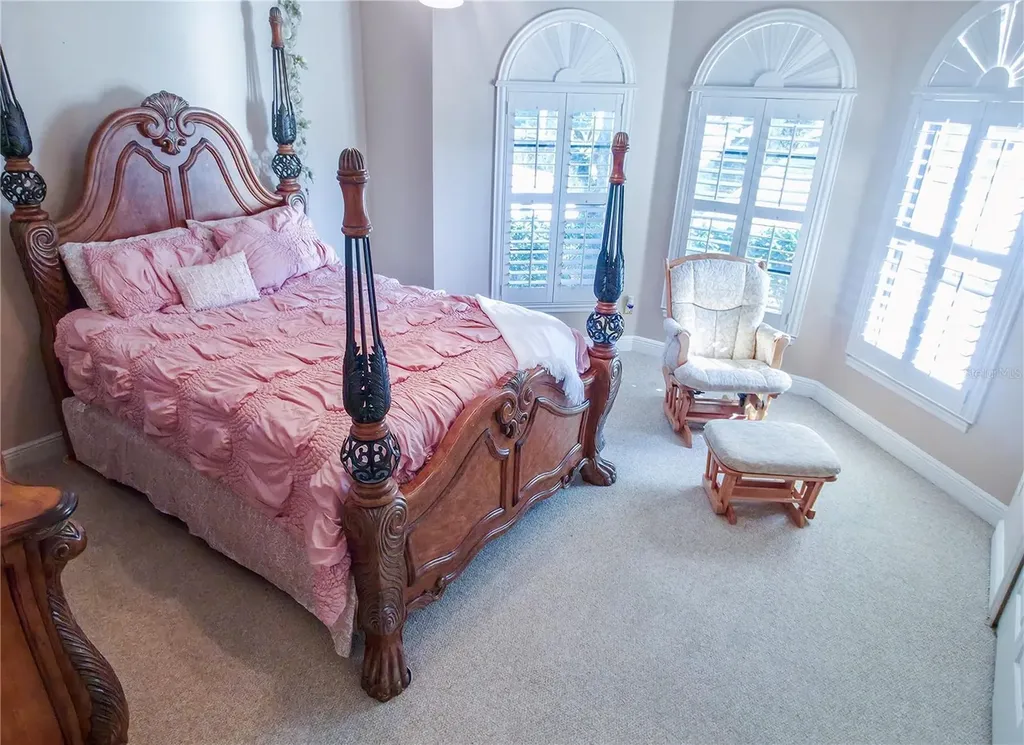 4866 Keeneland Circle Orlando FL 32819