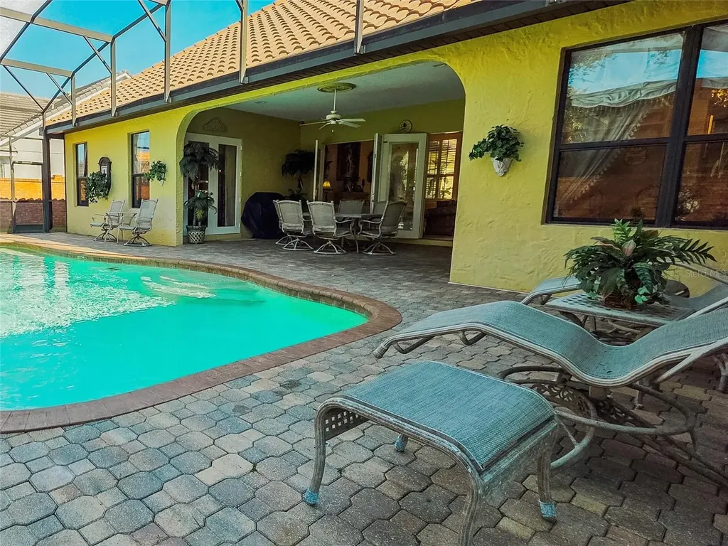 4866 Keeneland Circle Orlando FL 32819