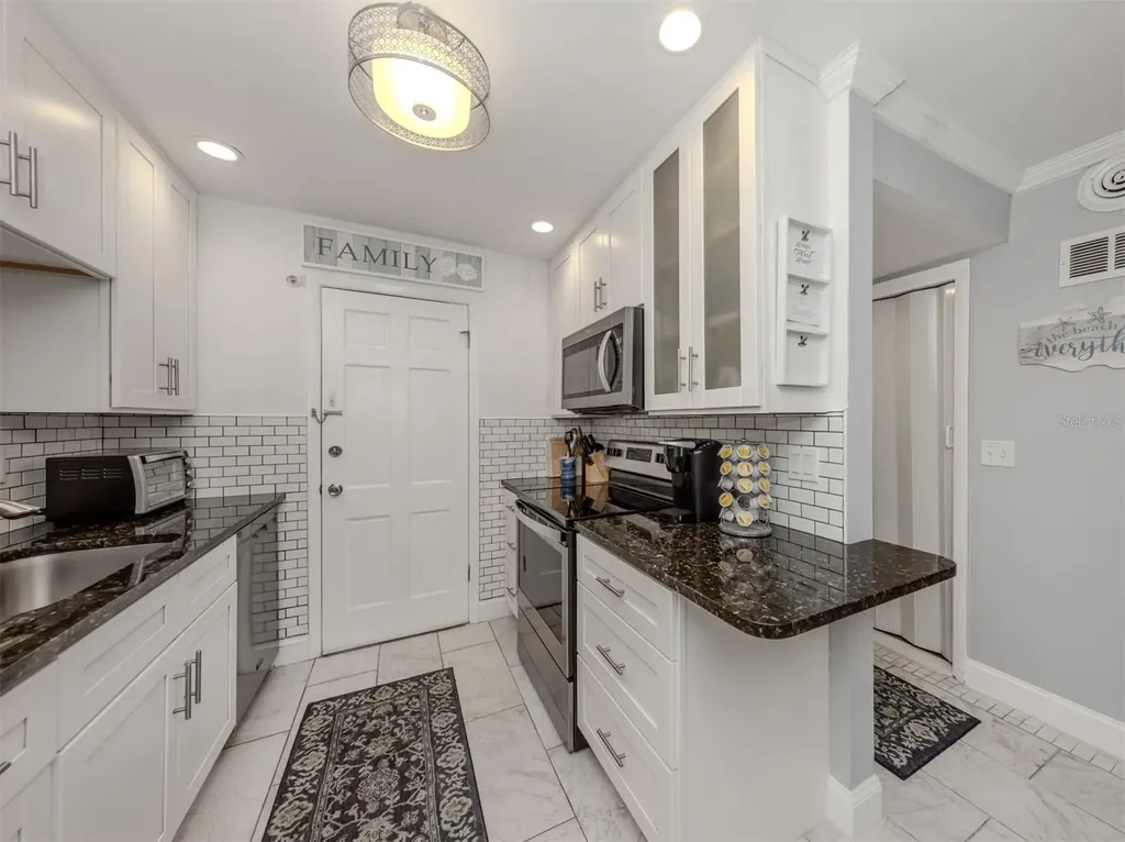 200 The Esplanade N Venice FL 34285