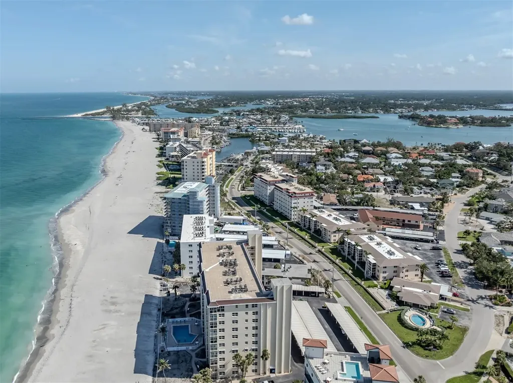 200 The Esplanade N Venice FL 34285
