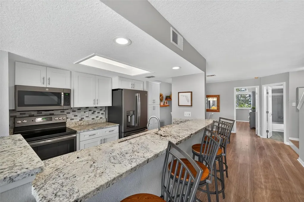 669 Garland Circle Indian Rocks Beach FL 33785