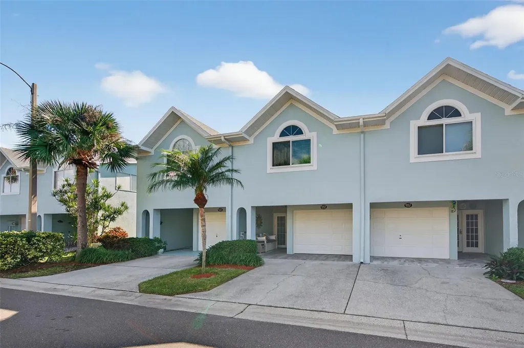 669 Garland Circle Indian Rocks Beach FL 33785