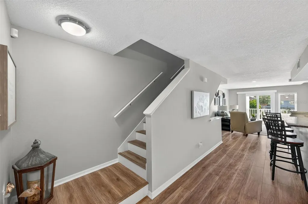 669 Garland Circle Indian Rocks Beach FL 33785