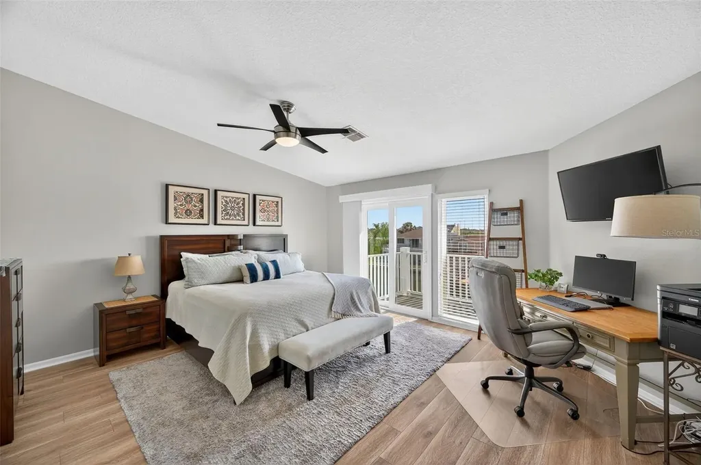 669 Garland Circle Indian Rocks Beach FL 33785