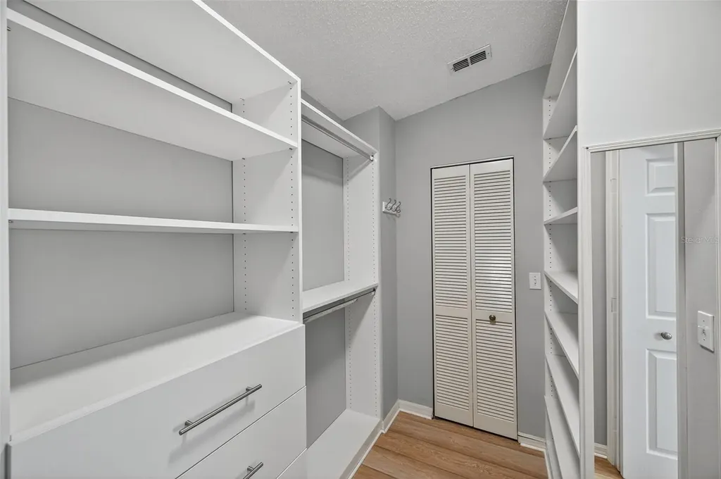 669 Garland Circle Indian Rocks Beach FL 33785