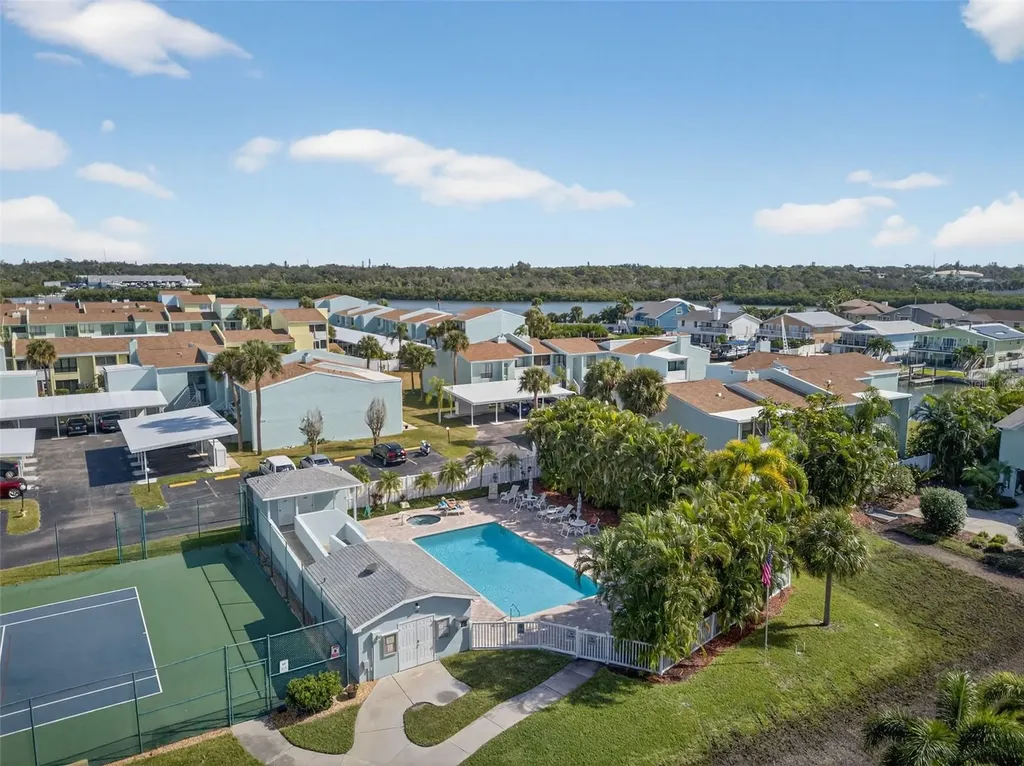 669 Garland Circle Indian Rocks Beach FL 33785